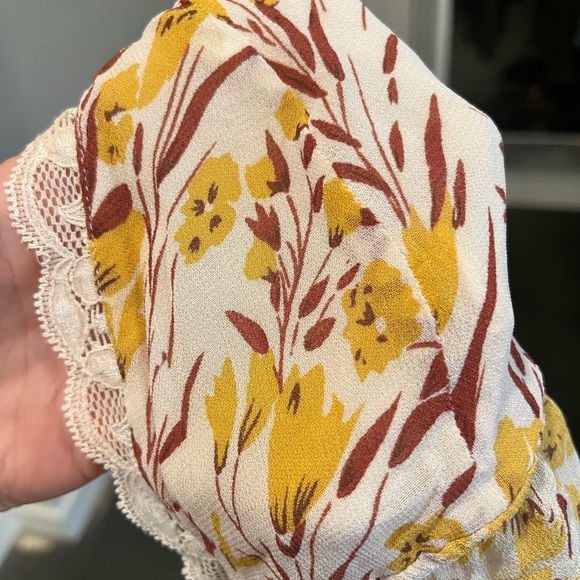 Chaan Lu Floral Bralette Cami - Picture 3 of 5